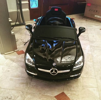 Kandis Toy Mercedes