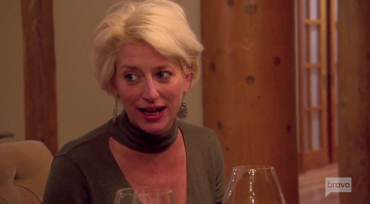 Dorinda-Medley-Green-Shirt-RHONY