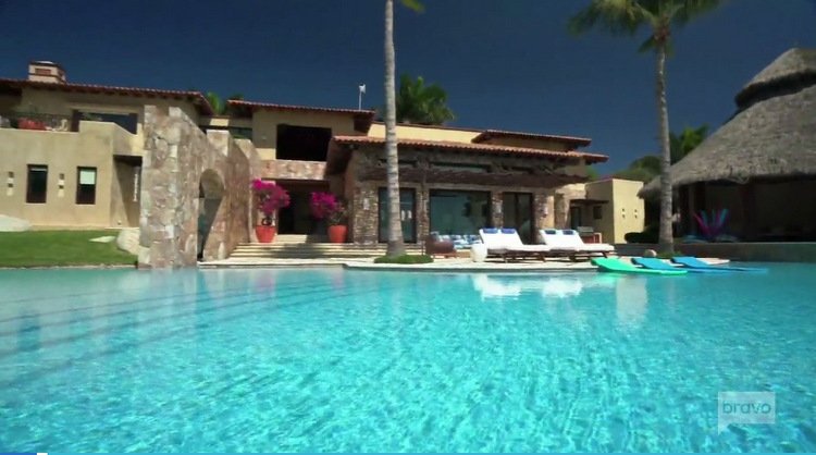 Mexico-Trip-House-RHONY