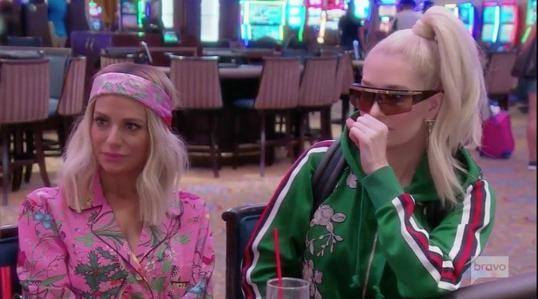 Erika & Dorit Gambling