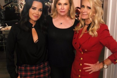 Kyle-Richards-Kathy-Hilton-Kim-Richards-Christmas