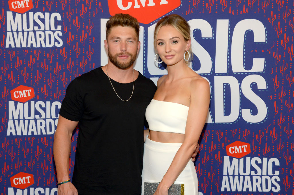 The Bachelor Alum Lauren Bushnell Chris Lane