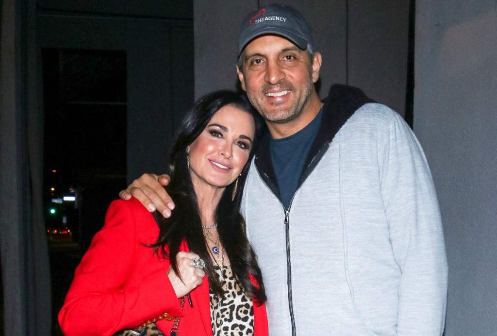 Kyle Richards Buying Beverly Hills Mauricio Umansky