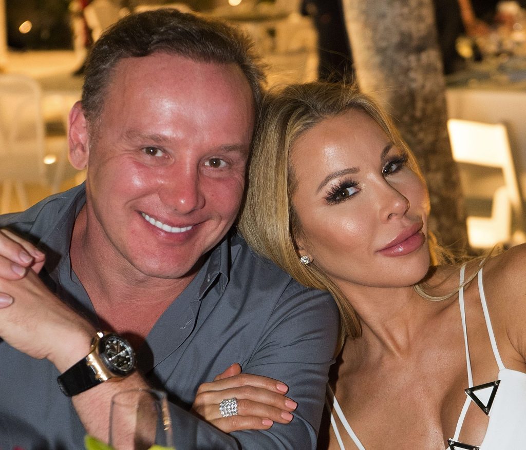 Lenny and Lisa Hochstein 