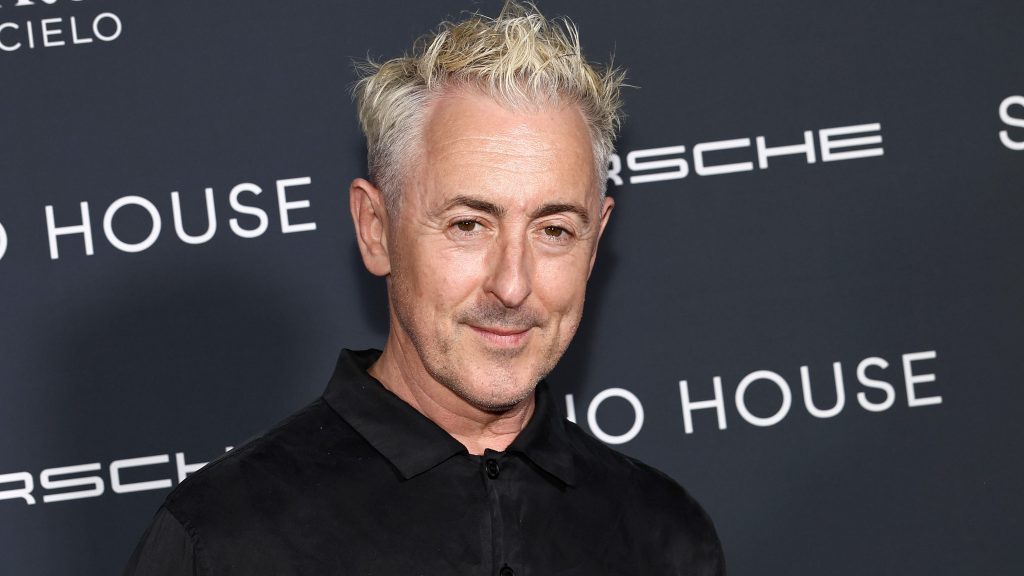 Alan Cumming receives huge deal with NBCUniversal after Traitors success.