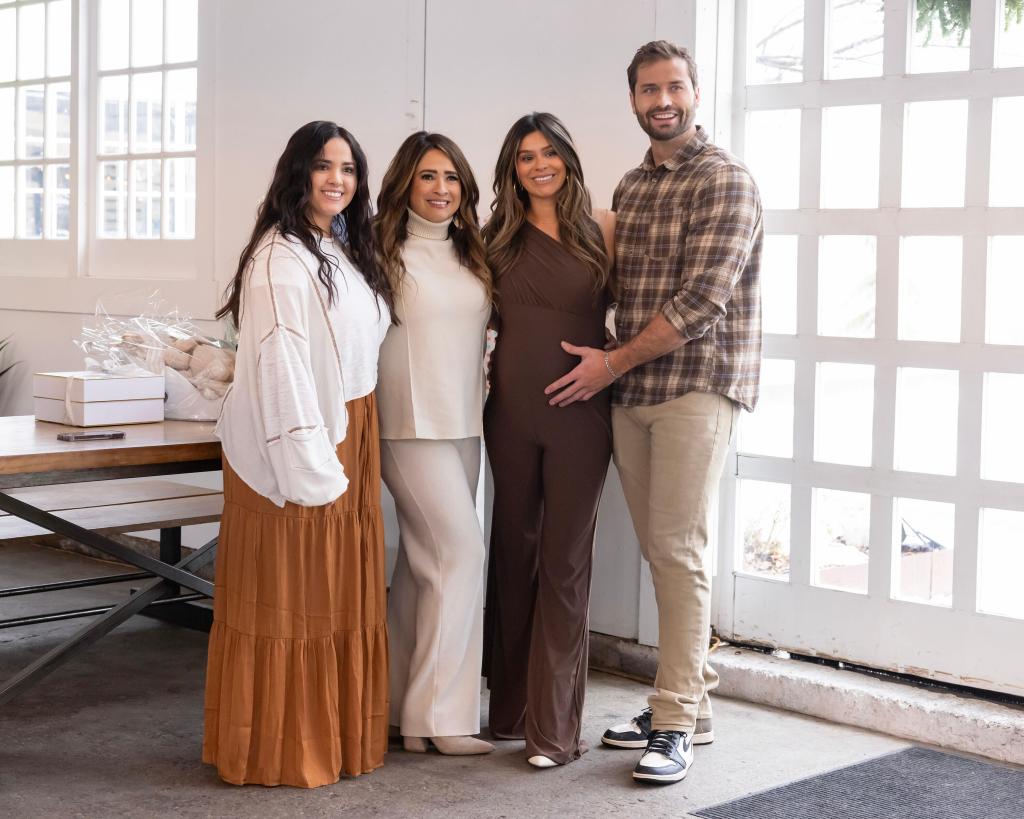 Taylor Frankie Paul with boyfriend Dakota at her baby shower.