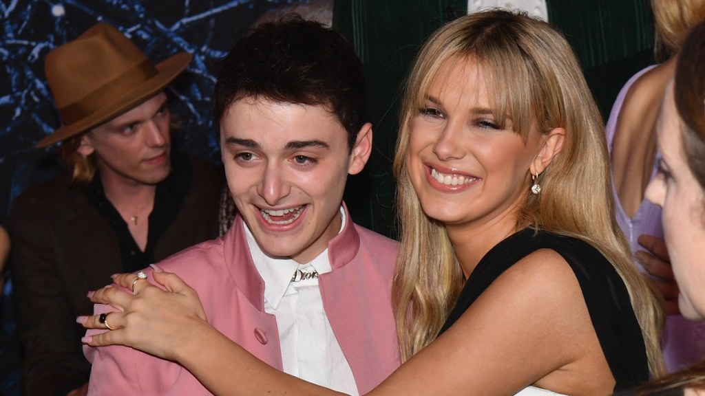 noah schnapp millie bobby brown