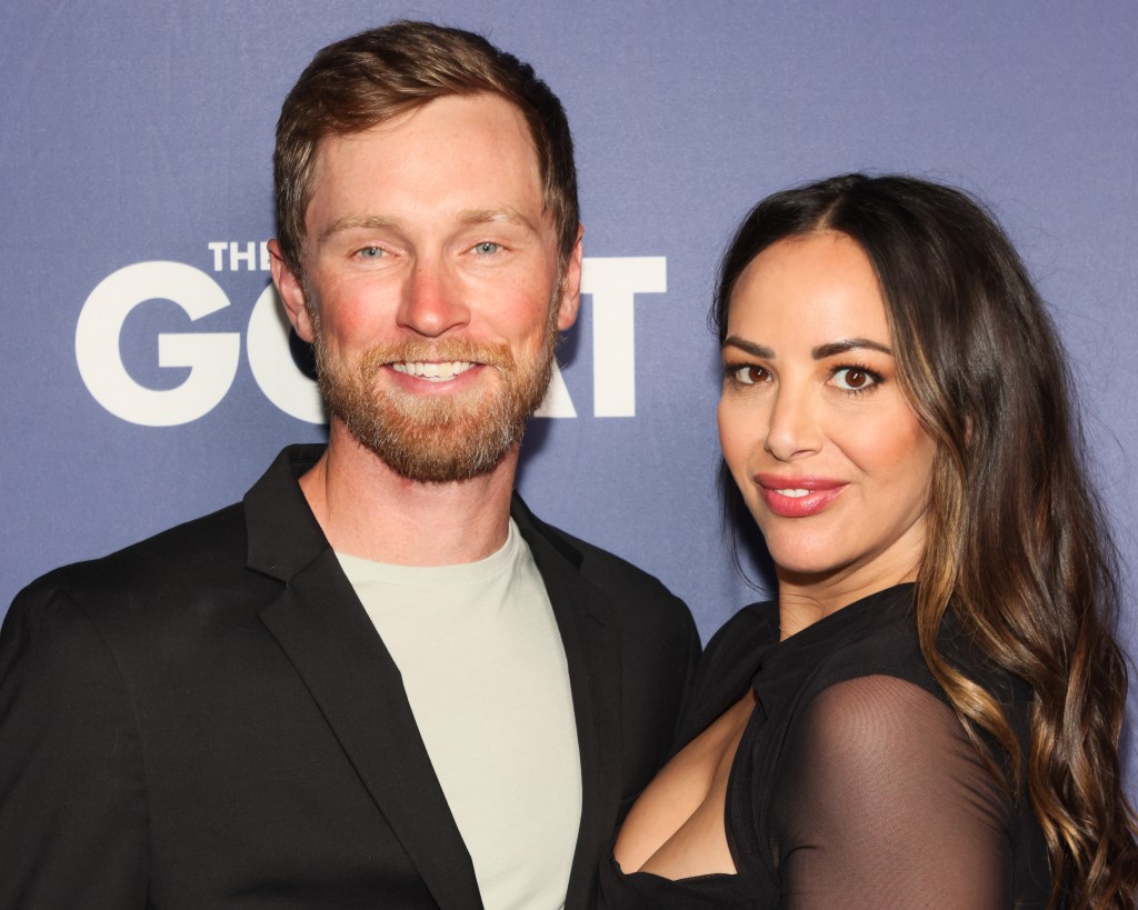 Luke Broderick and Kristen Doute The Valley