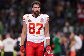 Travis Kelce #87 of the Kansas City Chiefs warms up prior to Super Bowl LIX against the Philadelphia Eagles at Caesars Superdome on February 09, 2025, in New Orleans, Louisiana.