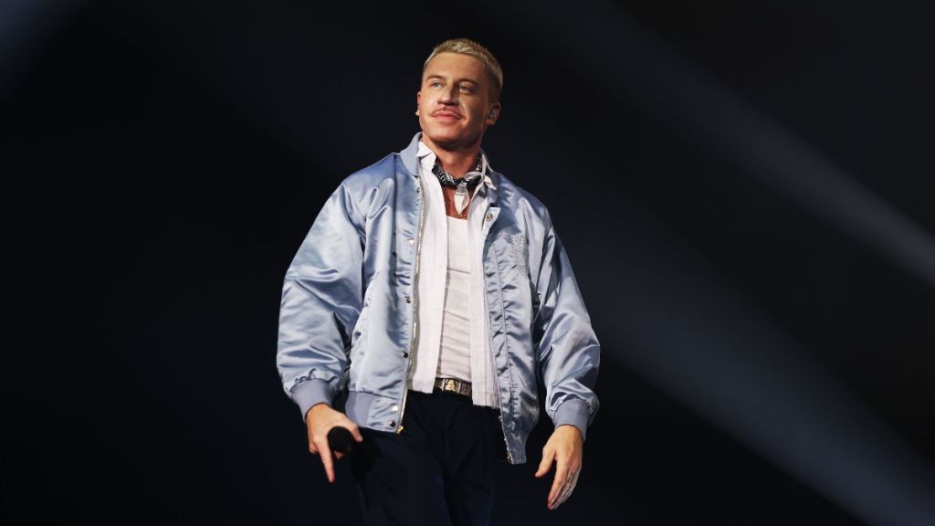 Macklemore Net Worth 2025: How Much Money Does He Make?