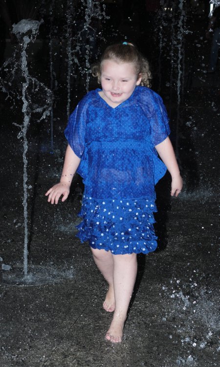 honey boo boo fountain 161012