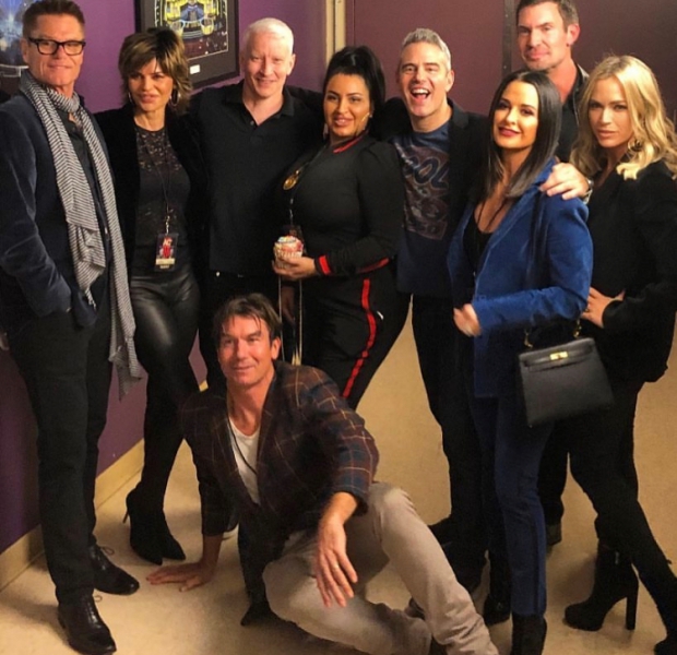 Harry Hamlin, Lisa Rinna, Anderson Cooper, Mercedes Javid, Andy Cohen, Kyle Richards, Jeff Lewis, Teddi Mellencamp Arroyave, & Jerry O'Connell