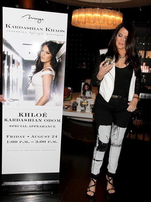 khloe kardashian perfume 240812